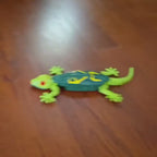 Wall Crawling Gecko